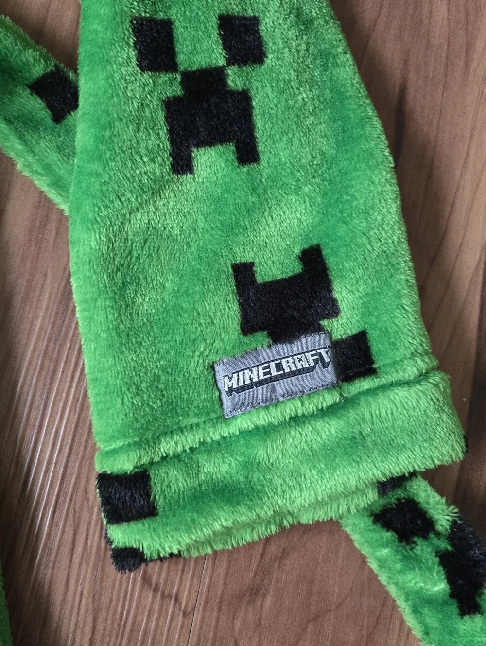 Minecraft Creeper Green Plush Kids size 8 Robe with Front Pockets VGUC